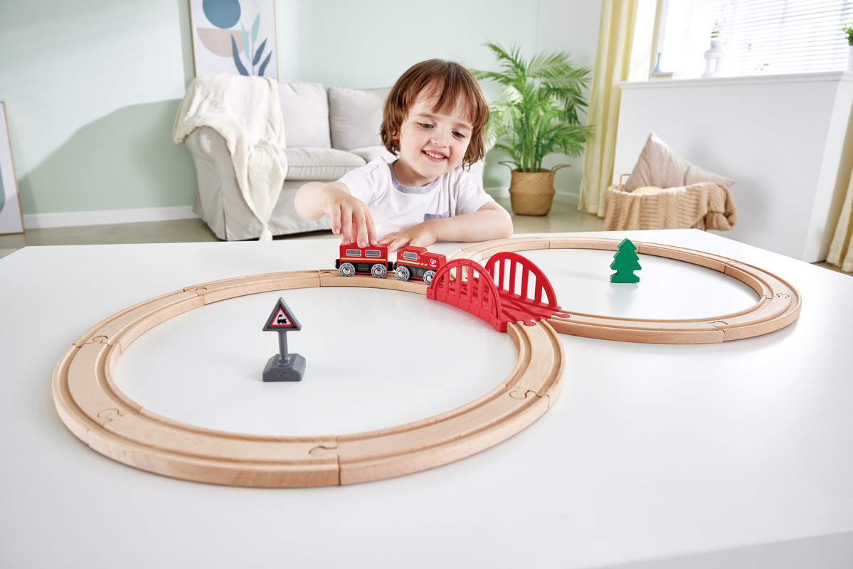 Set trenulet clasic forma 8 HAPE - imagine 7