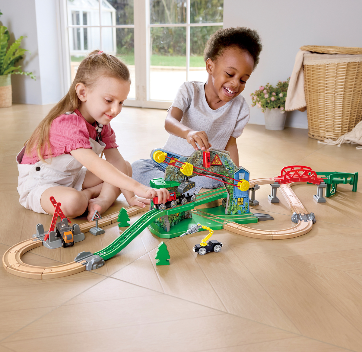 Set trenulet Comoara din Munte HAPE - imagine 12